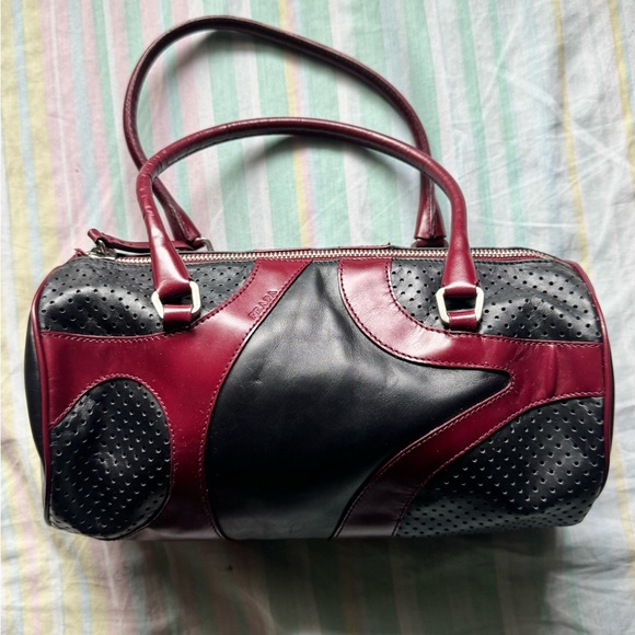 Prada Black and Burgundy Shoulder Bag - Picture 1 of 6